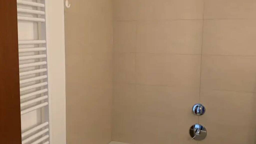 Fully Furnished 2-Room Apartment with Balcony & Parking