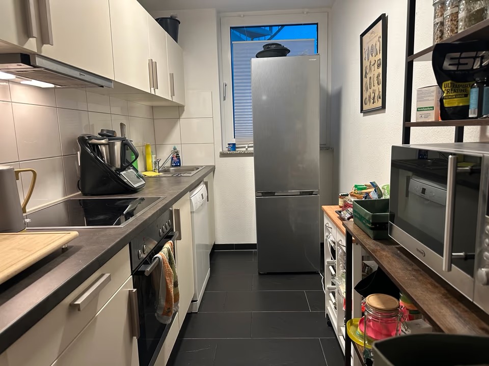 Fully Furnished 1-Room Apartment with Large Balcony & Elevator