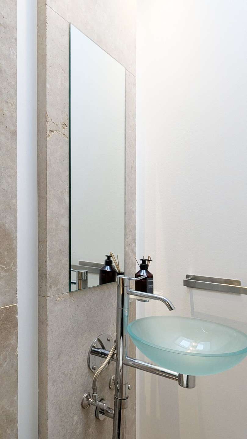 Exclusive Luxury 5.5-Room Duplex Penthouse with Rooftop Garden in Munich