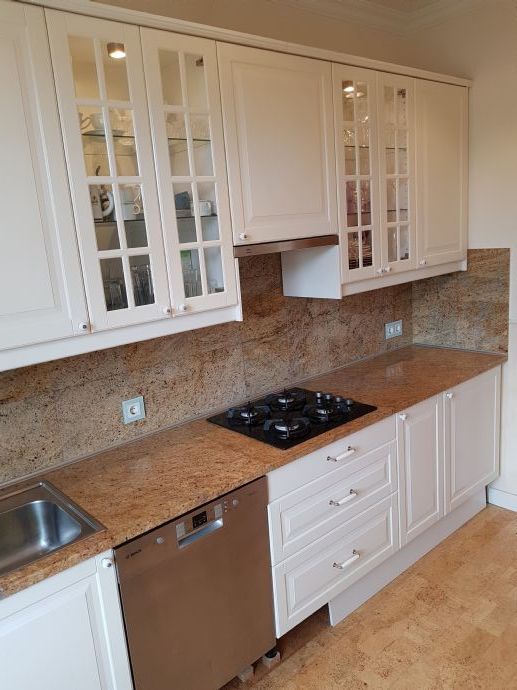 Bright & Spacious Altbau Apartment Near Pasing Park – 2 Rooms, 82 m²