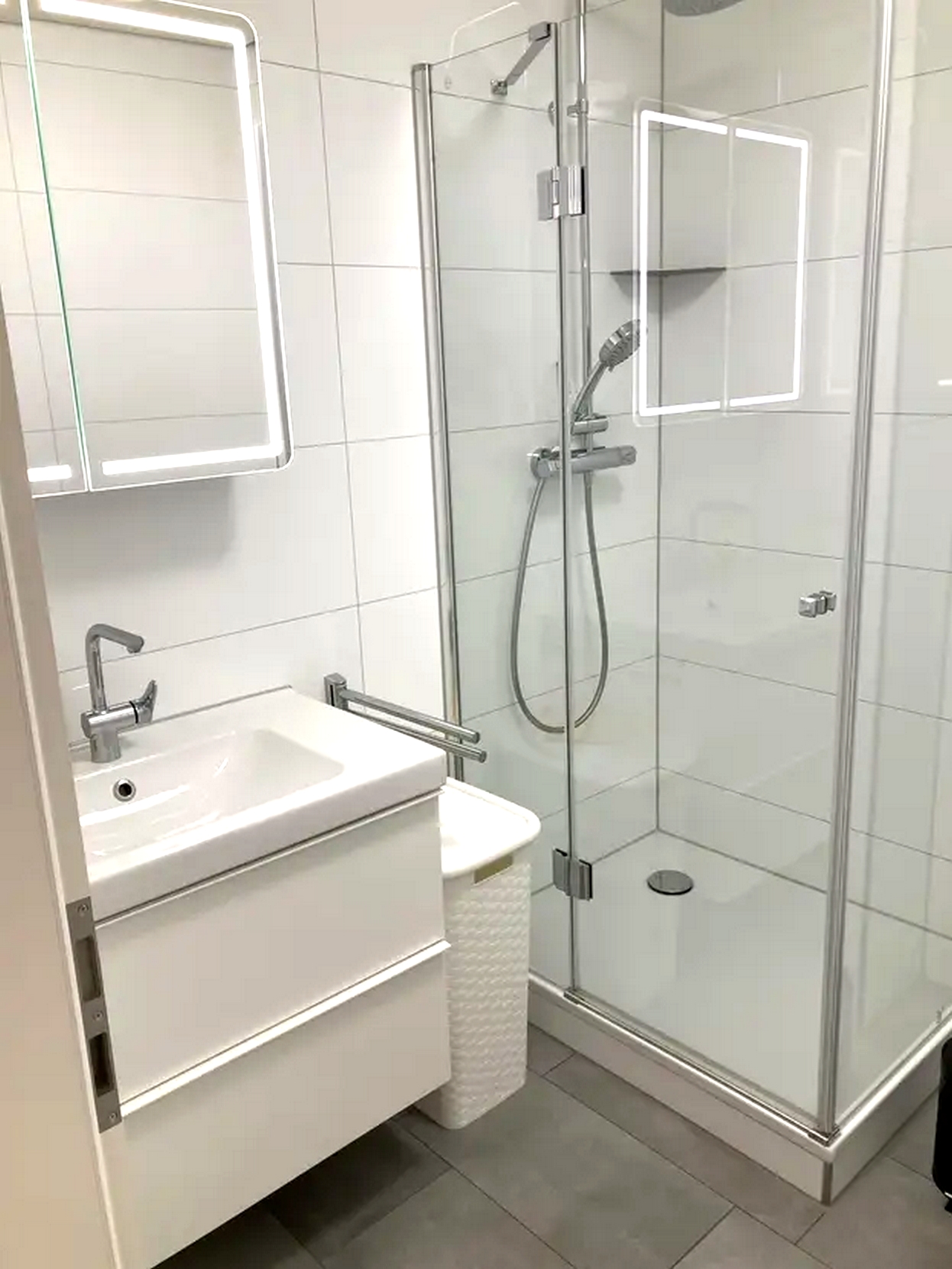 Modern 2-room ground floor apartment with terrace and garden in Cologne-Dünnwald