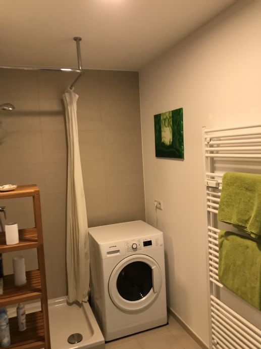 Modern 2-room new-build apartment with loggia and elevator in a great location in Frankfurt-Sachsenhausen