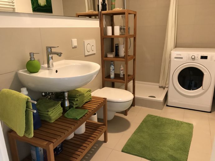 Modern 2-room new-build apartment with loggia and elevator in a great location in Frankfurt-Sachsenhausen
