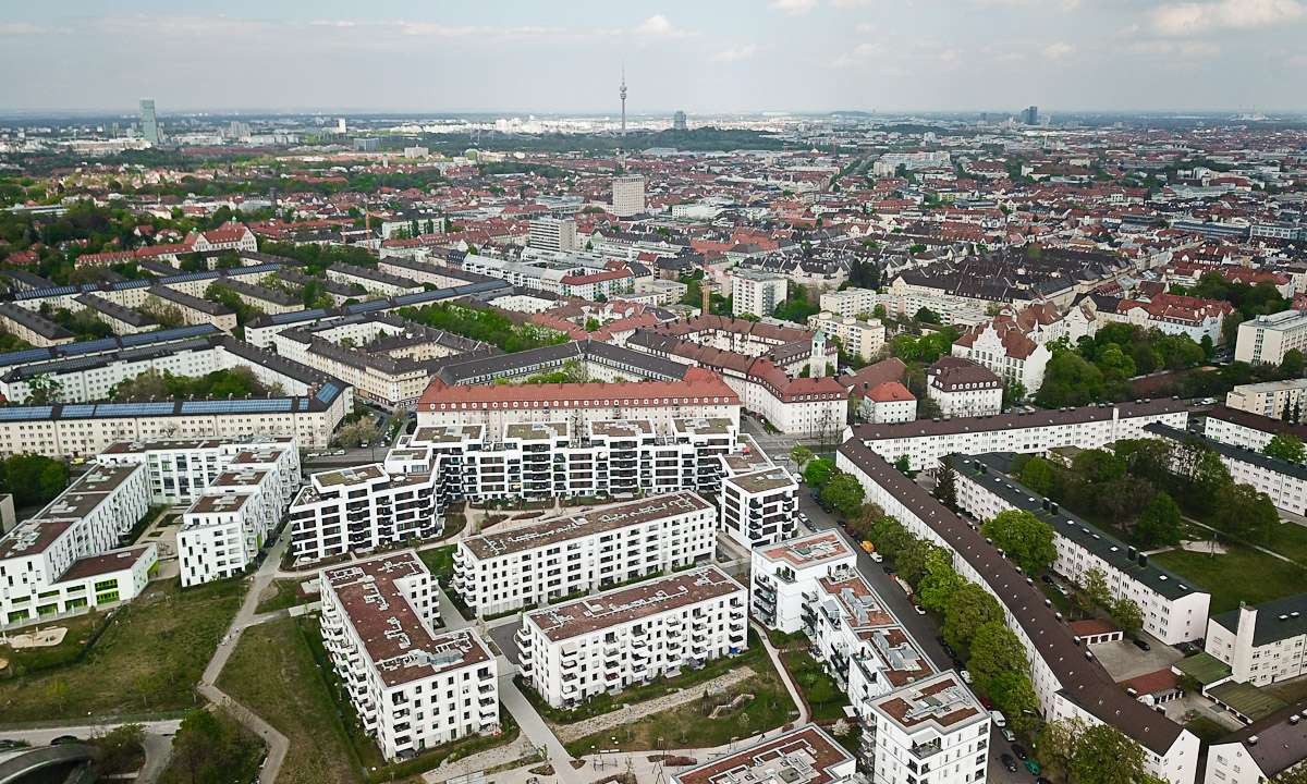 Modern 3-Room Ground Floor Apartment with Terrace, Two Bathrooms & Premium Kitchen