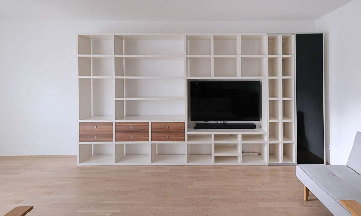 Modern 3-Room Ground Floor Apartment with Terrace, Two Bathrooms & Premium Kitchen