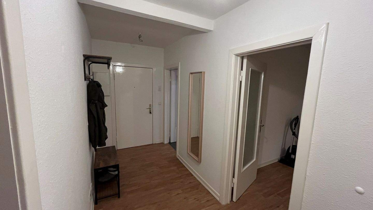 Bright 2-Room Apartment with Balcony in Hamburg-Altona-Altstadt