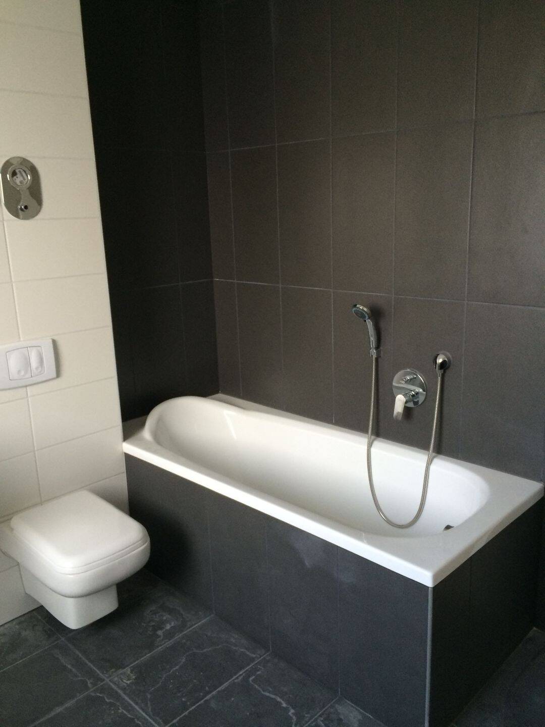 Modern 2-Room Apartment with Elevator in Nürnberg-Glockenhof
