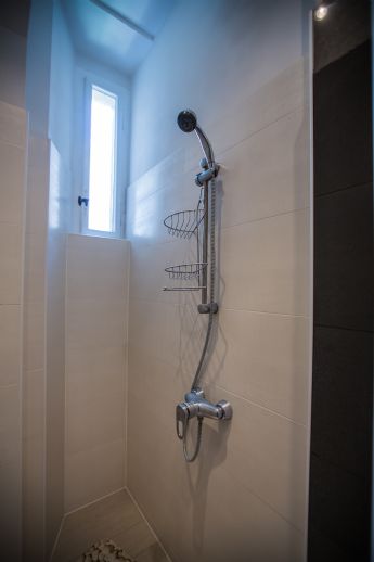 Elegant 2-Room Apartment in Prime Berlin-Charlottenburg