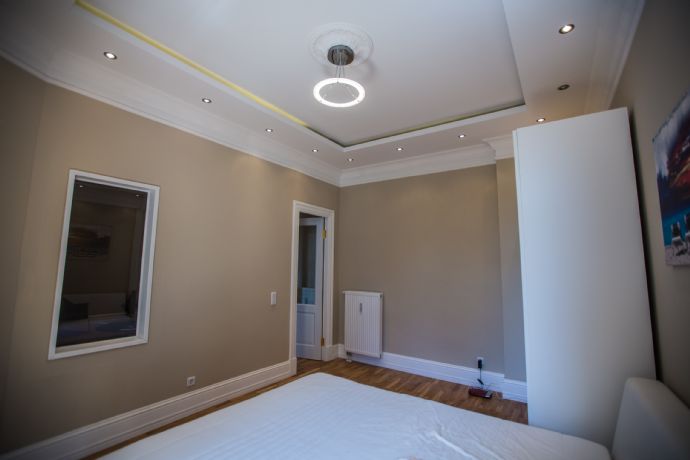 Elegant 2-Room Apartment in Prime Berlin-Charlottenburg