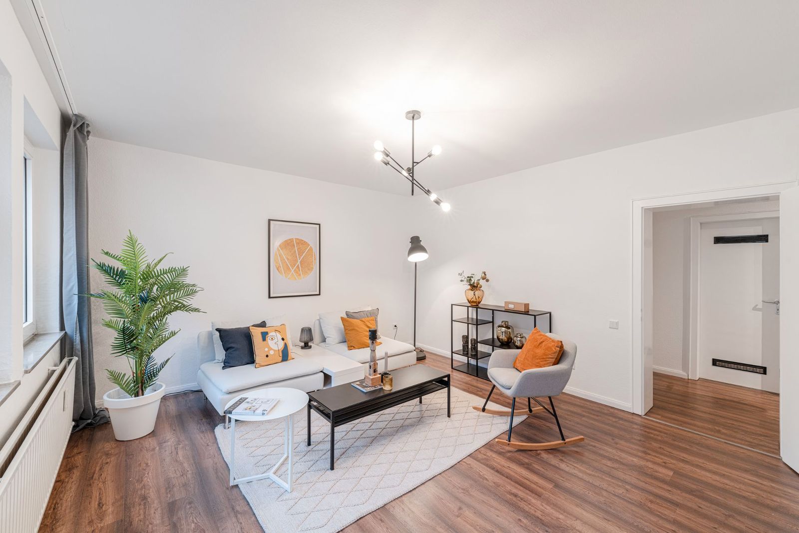 Stylish 2-Room Apartment with Balcony in Düsseldorf