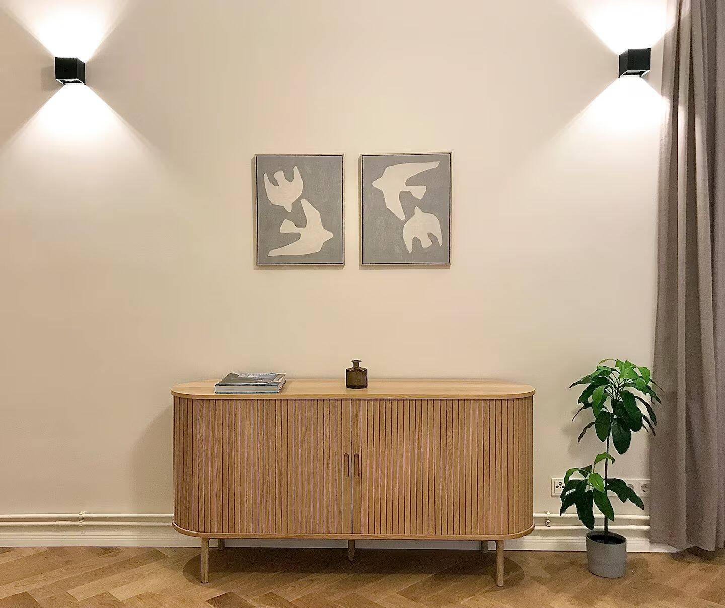 Elegant 4-Room Apartment with Private Courtyard Access in Berlin-Charlottenburg