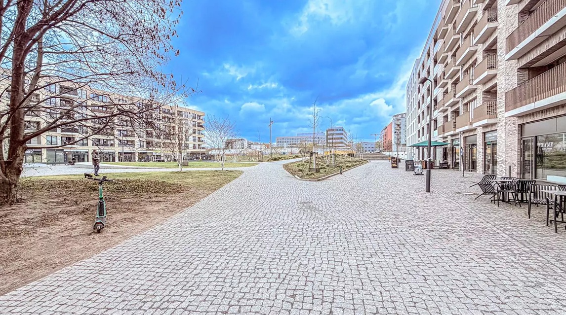 Modern Studio Apartment in Prime Berlin Mitte Location near Central Station