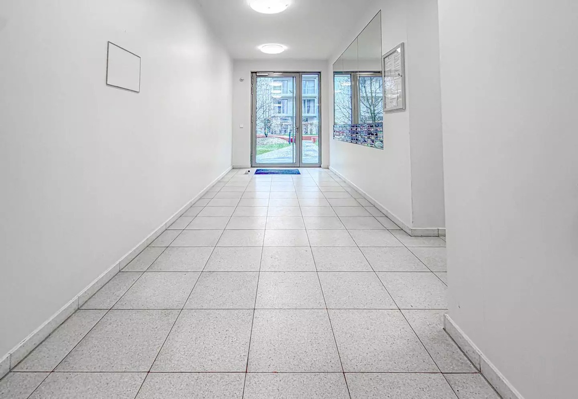 Modern Studio Apartment in Prime Berlin Mitte Location near Central Station