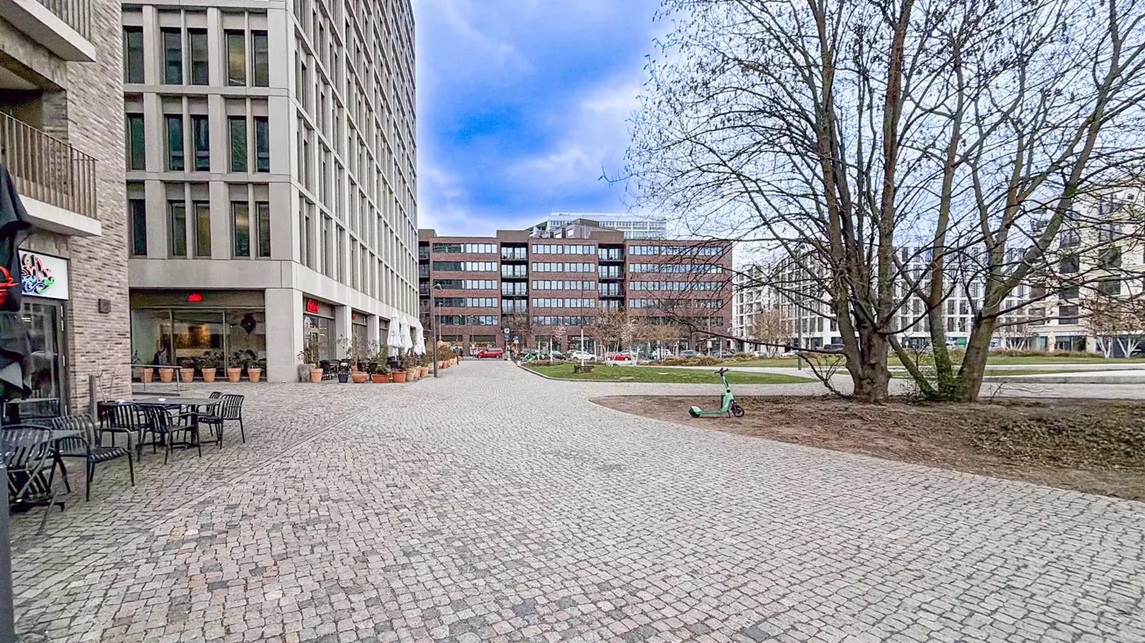 Modern Studio Apartment in Prime Berlin Mitte Location near Central Station