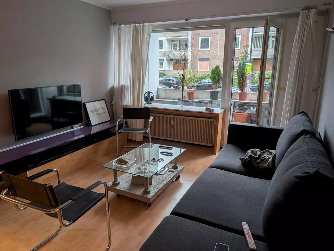 2-Room Apartment with Balcony in Düsseldorf-Kaiserswerth