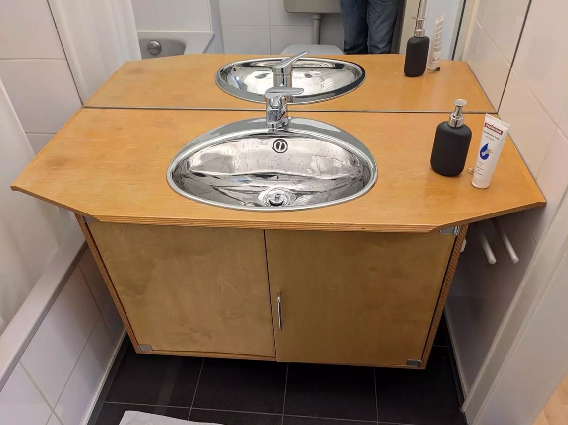 2-Room Apartment with Balcony in Düsseldorf-Kaiserswerth