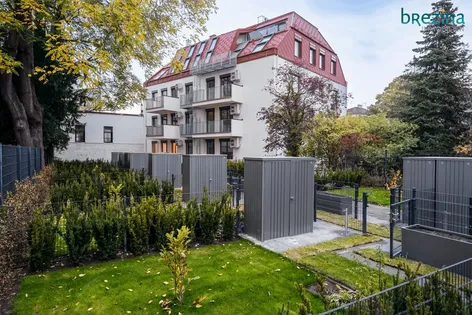 Modern 2-Room Garden Apartment with Terrace in Vienna