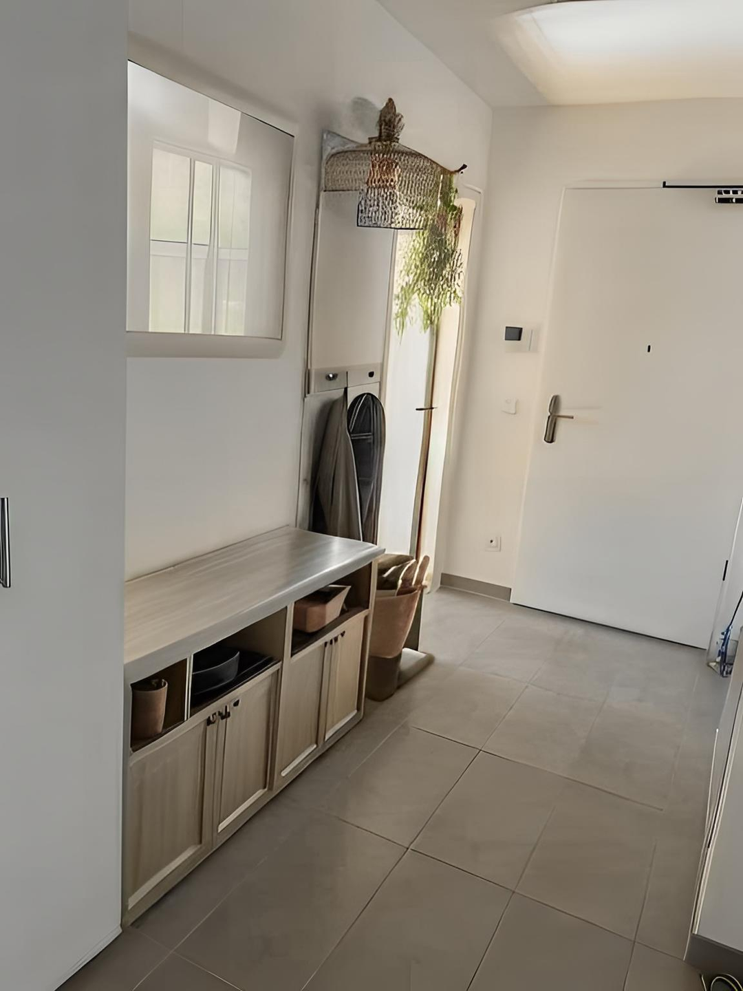 3-Zimmer Wohnung mit Loggia in München