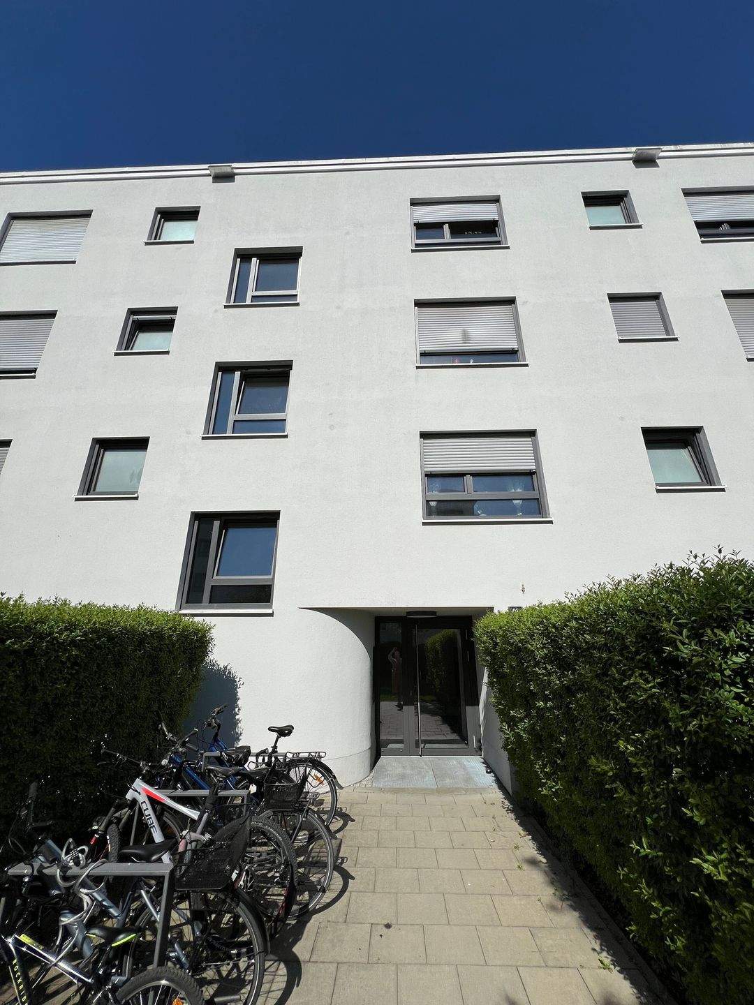 3-Zimmer Wohnung mit Loggia in München